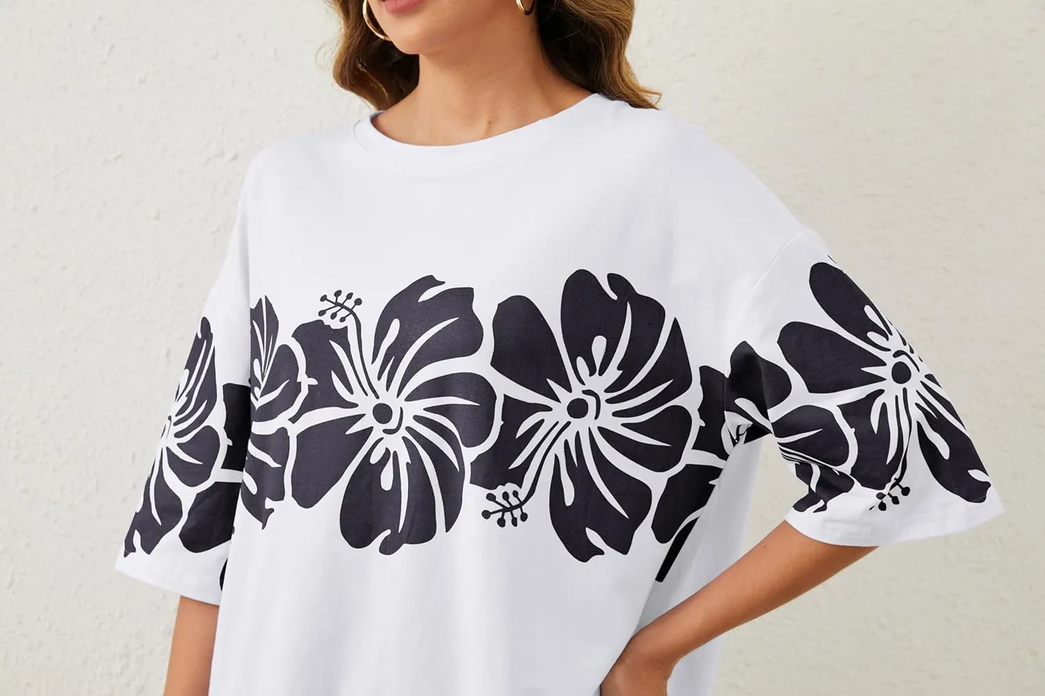 Cotton Oversized Hibiscus Tee Shirt for Women Floral Graphic Hawaiian T Shirts Casual Summer Vacation Loose Tops