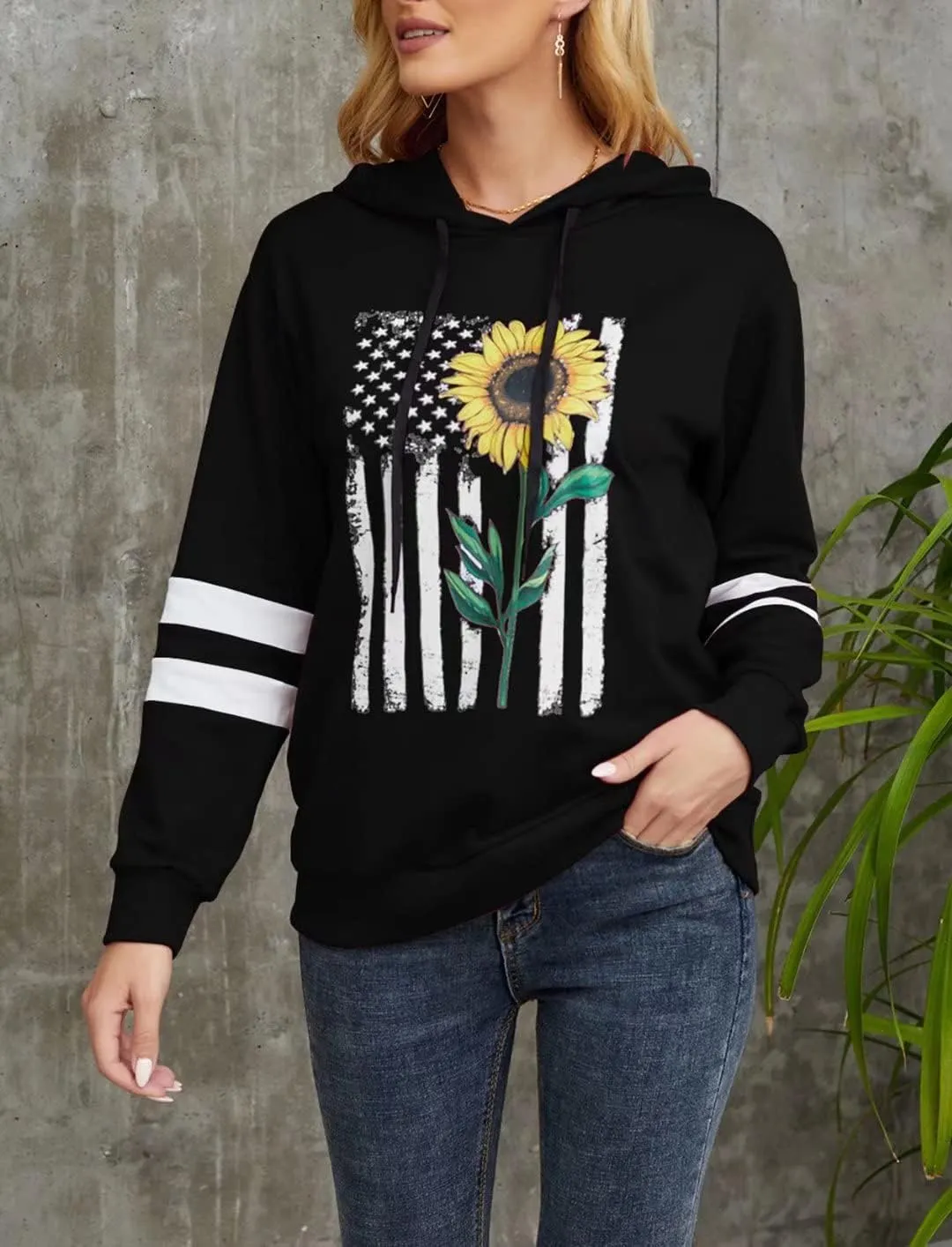 TICTICMIMI Women Sunflower Print Sweatshirts Color Block Long Sleeve Hoodies Lightweight Drawstring Pullover Tops